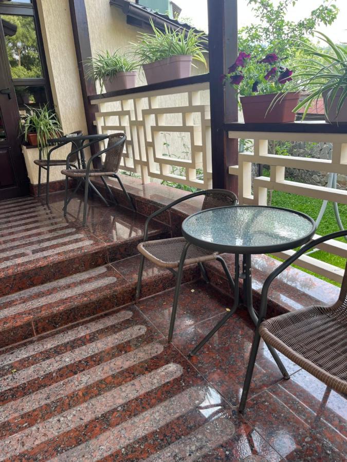 Central Courtyard สลาฟสเก ภายนอก รูปภาพ